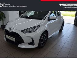 Schneeweiß Neu 2025 Toyota Yaris Hybrid Kleinwagen | 28.440 € (Teuer)
