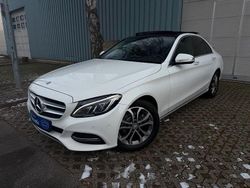 Weiß Gebraucht 2015 Mercedes C220 Avantgarde Limousine | 19.999 € (Etwas zu teuer)