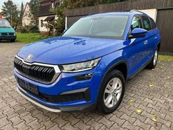 Blau Gebraucht 2022 Skoda Kodiaq SUV | 24.950 € (Fairer Preis)