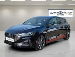 Schwarz Gebraucht 2023 Ford Focus ST Limousine | 32.900 € (Fairer Preis)