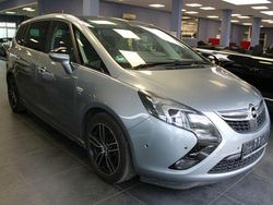 Grau Gebraucht 2013 Opel Zafira Tourer Van / Kleinbus | 9.980 € (Fairer Preis)