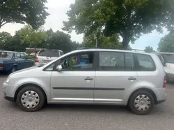 Silber Gebraucht 2004 VW Touran Trendline Van / Kleinbus | 1.198 € (Guter Preis)