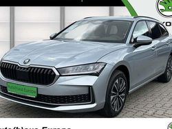 Silber Neu 2025 Skoda Superb Selection Kombi | 48.900 € (Teuer)