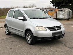 Grau Gebraucht 2006 VW Fox Kleinwagen | 2.499 € (Fairer Preis)