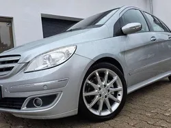 Silber Gebraucht 2007 Mercedes B200 Van / Kleinbus | 3.300 € (Guter Preis)
