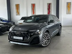 Grau Gebraucht 2024 Audi Q8 S-Line SUV | 78.900 € (Teuer)