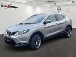 Silver (m) Gebraucht 2015 Nissan Qashqai Tekna SUV | 14.590 € (Fairer Preis)