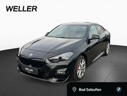 Black sapphire (schwarz) Gebraucht 2024 BMW 220 Performance Coupé | 33.980 € (Fairer Preis)