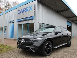 Schwarz Neu 2024 Mercedes GLC200 Premium Plus SUV | 73.780 €