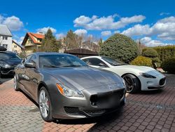 Grau Gebraucht 2016 Maserati Quattroporte Limousine | 29.999 €