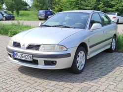 Silber Gebraucht 2000 Mitsubishi Carisma Limousine | 399 € (Guter Preis)