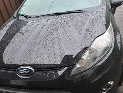 Schwarz Gebraucht 2012 Ford Fiesta Champions Edition Limousine | 5.900 €