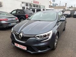Grau Gebraucht 2018 Renault Mégane IV Play Limousine | 10.450 € (Guter Preis)