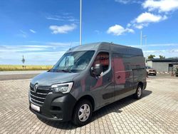 Städtisches grau Gebraucht 2021 Renault Master Komfort Van | 26.999 € (Fairer Preis)