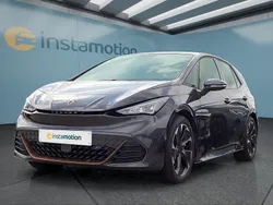 Grau Gebraucht 2022 Cupra Born e-Boost Kleinwagen | 29.399 € (Fairer Preis)
