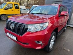 Rot Gebraucht 2021 Toyota Land Cruiser SUV | 35.950 € (Superpreis)