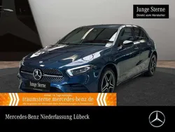 Blau Gebraucht 2022 Mercedes A250 AMG Limousine | 27.890 € (Guter Preis)