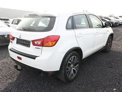 Frost white frost white Gebraucht 2017 Mitsubishi ASX Diamant Edition SUV | 13.453 € (Fairer Preis)
