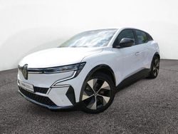 Weiß Gebraucht 2022 Renault Mégane Evolution Limousine | 28.790 € (Fairer Preis)