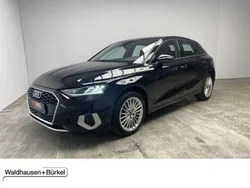 Brillantschwarz Gebraucht 2022 Audi A3 Sportback e-tron Advanced Plus Limousine | 24.500 € (Fairer Preis)