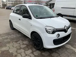 Weiß Gebraucht 2016 Renault Twingo Life Kleinwagen | 5.999 € (Guter Preis)
