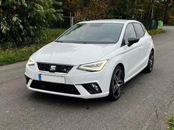 Weiß Gebraucht 2019 Seat Ibiza FR Limousine | 15.600 € (Fairer Preis)