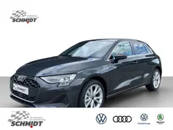 Grau Gebraucht 2025 Audi A3 Sportback Limousine | 33.390 € (Etwas zu teuer)