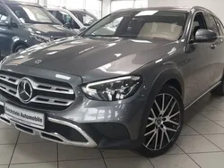 Selenitgrau (metallic) Gebraucht 2021 Mercedes E400 Kombi | 48.979 € (Etwas zu teuer)