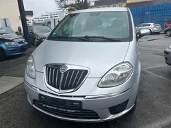 Gebraucht 2008 Lancia Musa Van / Kleinbus | 1.200 € (Superpreis)