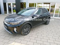 Schwarz Neu 2024 Kia Stonic 4 SUV | 24.890 € (Etwas zu teuer)