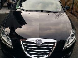 Schwarz Gebraucht 2011 Lancia Delta Kleinwagen | 4.500 € (Etwas zu teuer)