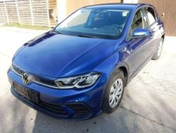 Blau Gebraucht 2024 VW Polo Life Limousine | 17.800 € (Fairer Preis)