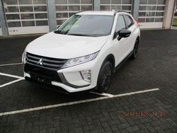 Weiß Gebraucht 2019 Mitsubishi Eclipse Cross Active SUV | 17.390 € (Fairer Preis)