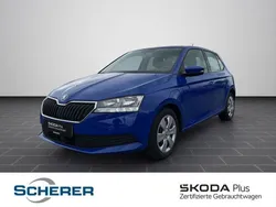 Blau Gebraucht 2021 Skoda Fabia Ambition Limousine | 12.870 € (Guter Preis)
