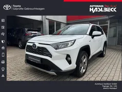 Weiß Gebraucht 2019 Toyota RAV4 Hybrid Club SUV | 26.490 € (Fairer Preis)