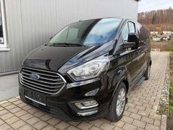 Obsidianschwarz metallic Gebraucht 2023 Ford Tourneo Custom Titanium X Van | 32.000 €