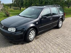 Schwarz Gebraucht 2004 VW Golf IV Kombi | 800 € (Guter Preis)
