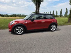 Rot Gebraucht 2014 Mini ONE Kleinwagen | 9.500 € (Fairer Preis)