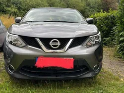 Grau Gebraucht 2016 Nissan Qashqai +2 SUV | 9.500 €