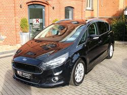 Schwarz Gebraucht 2016 Ford S-MAX Titanium Van / Kleinbus | 17.700 € (Fairer Preis)