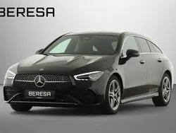 Nachtschwarz Gebraucht 2024 Mercedes CLA200 Shooting Brake AMG Kombi | 33.820 € (Fairer Preis)