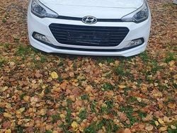 Weiß Gebraucht 2016 Hyundai i20 Passion Kleinwagen | 6.500 € (Guter Preis)