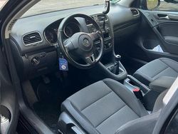 Schwarz Gebraucht 2009 VW Golf VI Kleinwagen | 5.000 € (Fairer Preis)