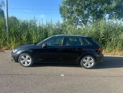 Schwarz Gebraucht 2013 Audi A3 Sportback S-Line Limousine | 8.800 € (Etwas zu teuer)