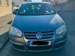 Grau Gebraucht 2007 VW Jetta Limousine | 4.800 € (Guter Preis)