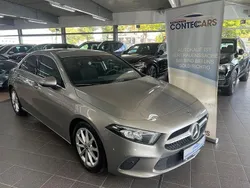 Silber Gebraucht 2020 Mercedes A180 Progressive Limousine | 23.750 € (Fairer Preis)