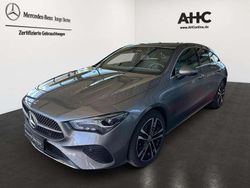 Metalliclack mountaingrau Gebraucht 2024 Mercedes CLA200 Shooting Brake Progressive Kombi | 29.950 €