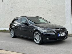 Schwarz Gebraucht 2010 BMW 330 Sport Line Kombi | 6.700 € (Superpreis)