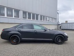 Schwarz Gebraucht 2006 Mercedes S350 Limousine | 7.980 € (Etwas zu teuer)