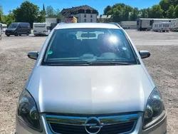 Silber Gebraucht 2006 Opel Zafira Van / Kleinbus | 2.800 € (Fairer Preis)